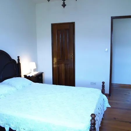 Casa Da Pedra * Valinha