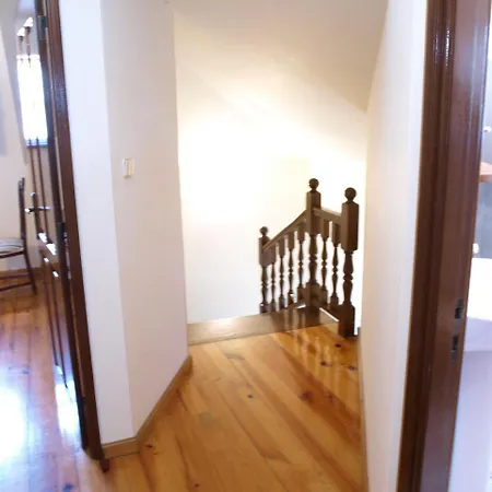 Casa Da Pedra * Valinha